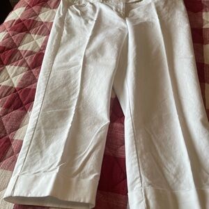 Ann Taylor White Cuffed Cropped Pant